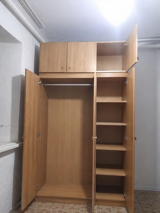Продам Шкаф. В хорошем состоянии
