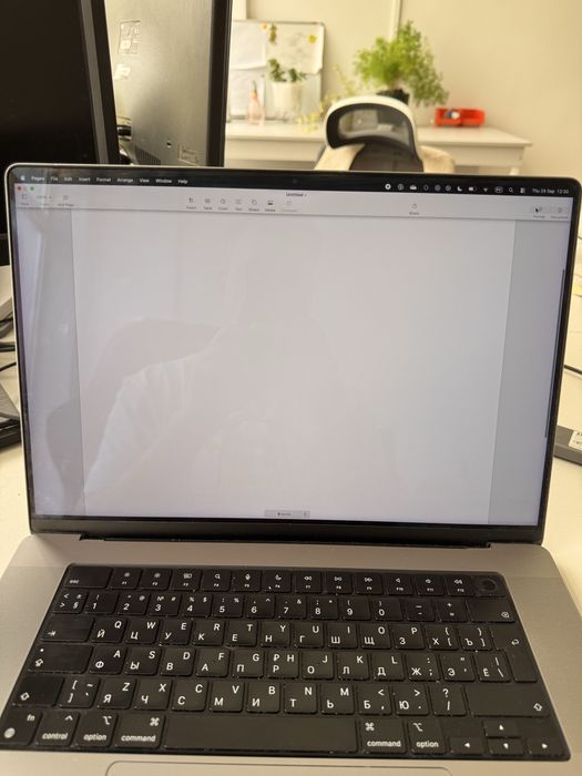 MacBook Pro 16', M1 Pro, 16 Gb RAM 2021