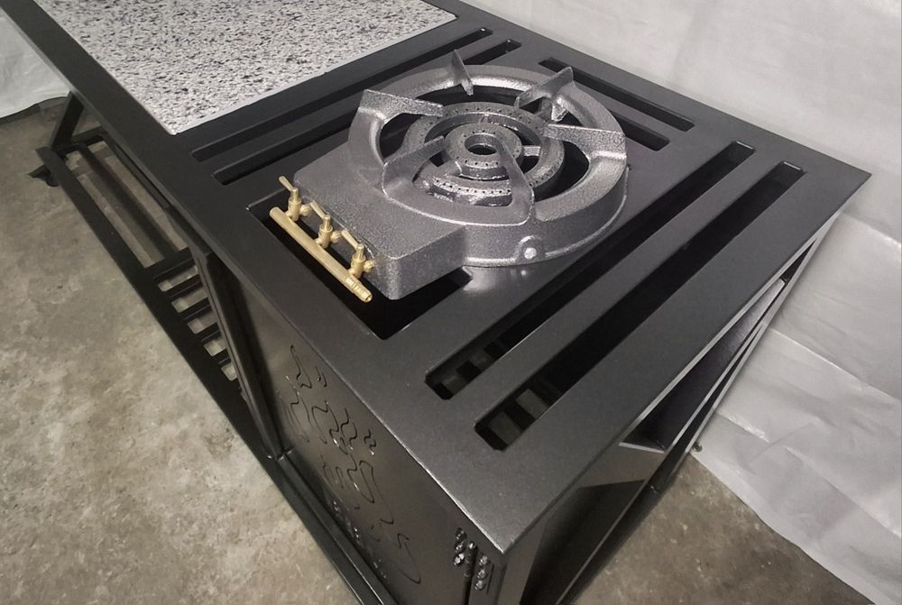 Ansamblu gratar cu arzator pe gaz