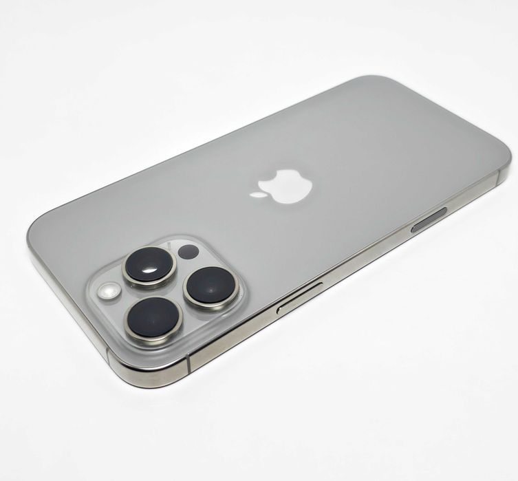 iPhone 16 Pro Max 256GB Natural Titanium