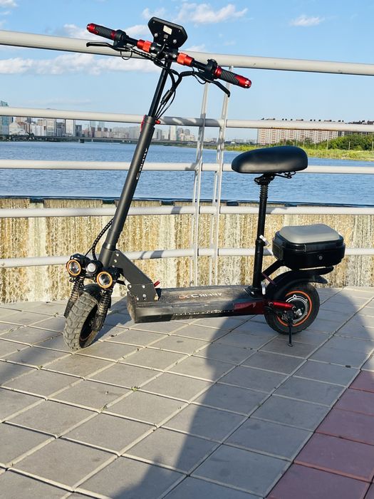 Электросамокат состяние идеаьное
