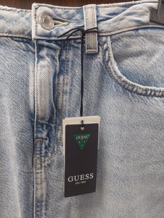 Дънкена полаGuess