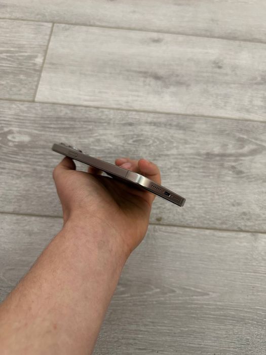 iphone 15 Pro MAX 100% idial