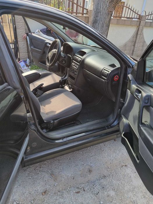 vanzare autoturism opel astra G-Berlina