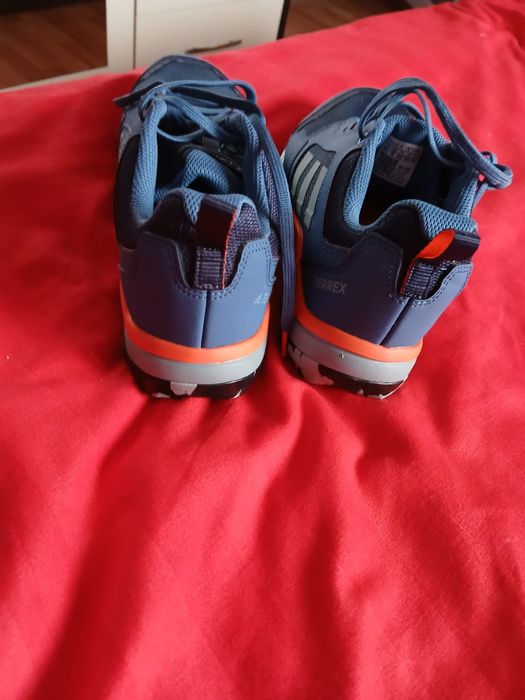 Pantofi sport Adidas