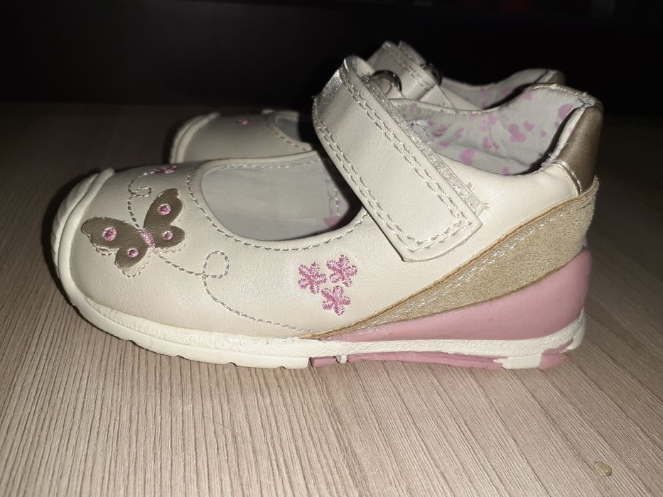 Новая обувь для девочек, размер 18