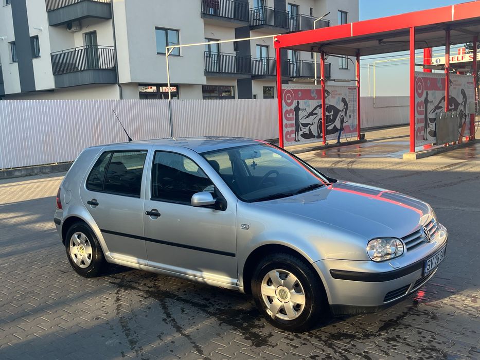 Volkswagen Golf 2002 benzină, 1.207 € — imagine 3