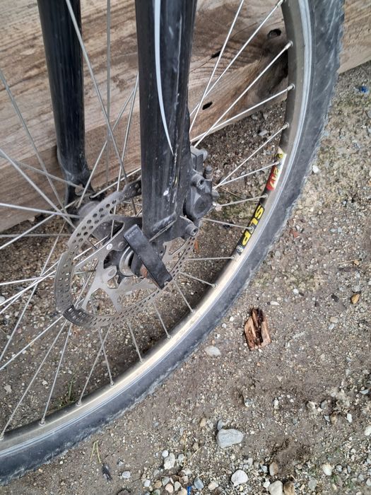 Bicicleta Cube full
