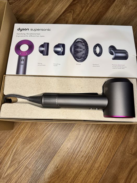 Фен Dyson supersonic 5в1