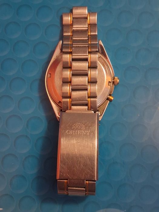 Продавам Orient автоматичен