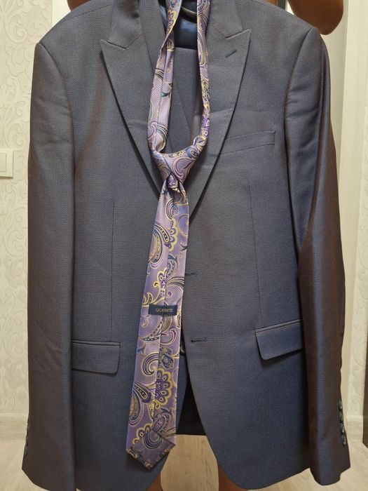 Продам кастюм мужской