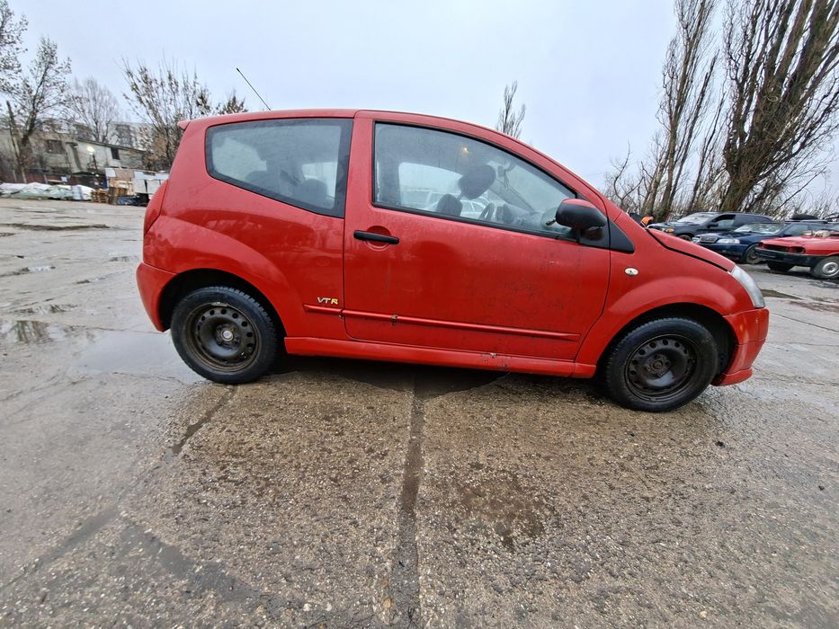 Dezmembrez Citroen C2 1.1 B 2007 HFX