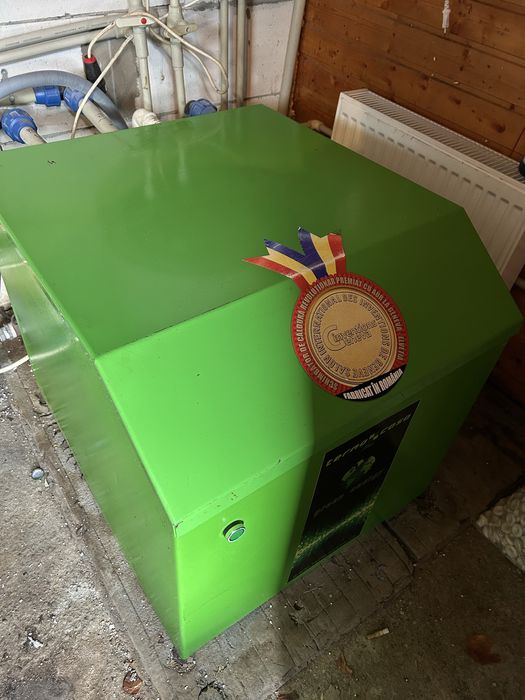 Pompa de caldura apa apa. .  12 kw.  ( 80- 120 m patrati)
