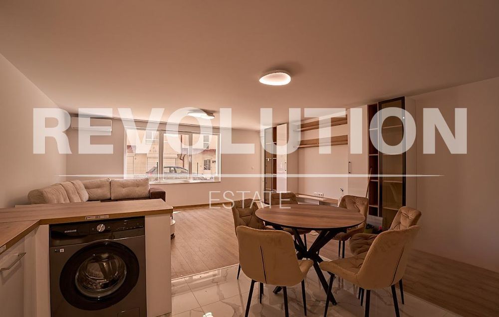 Дава се под наем Тристаен апартамент в Пловдив, Христо Смирненски - 140 кв.м за 664 € - Снимка #3