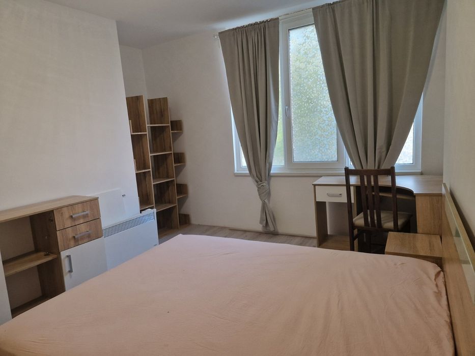 Двустаен апартамент