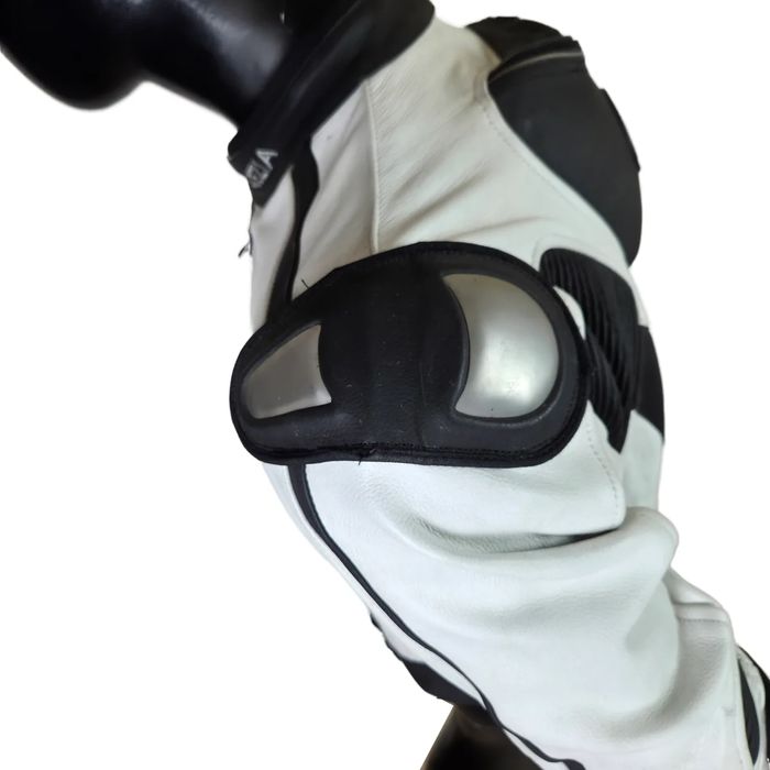 Suezia Мъжко мото яке с гърбица – размер 50 | Отлично състояние