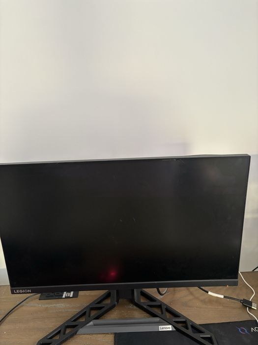 Monitor Lenovo Legion 240Hz Spart!