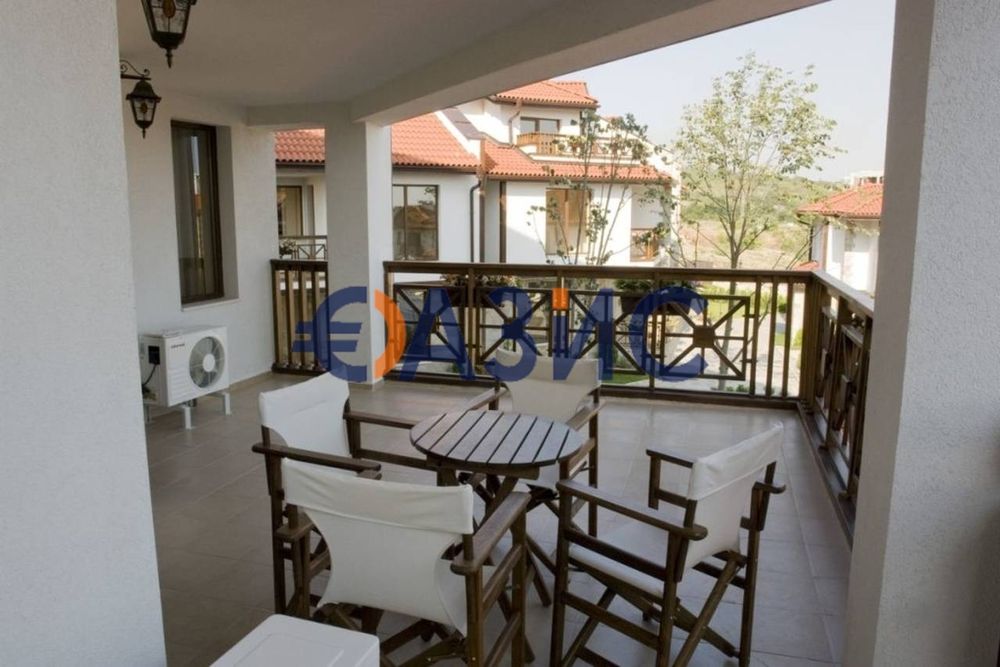 Продава се Двустаен апартамент в к.к. Слънчев бряг - 94 кв.м за 633 €/кв.м - Снимка #4