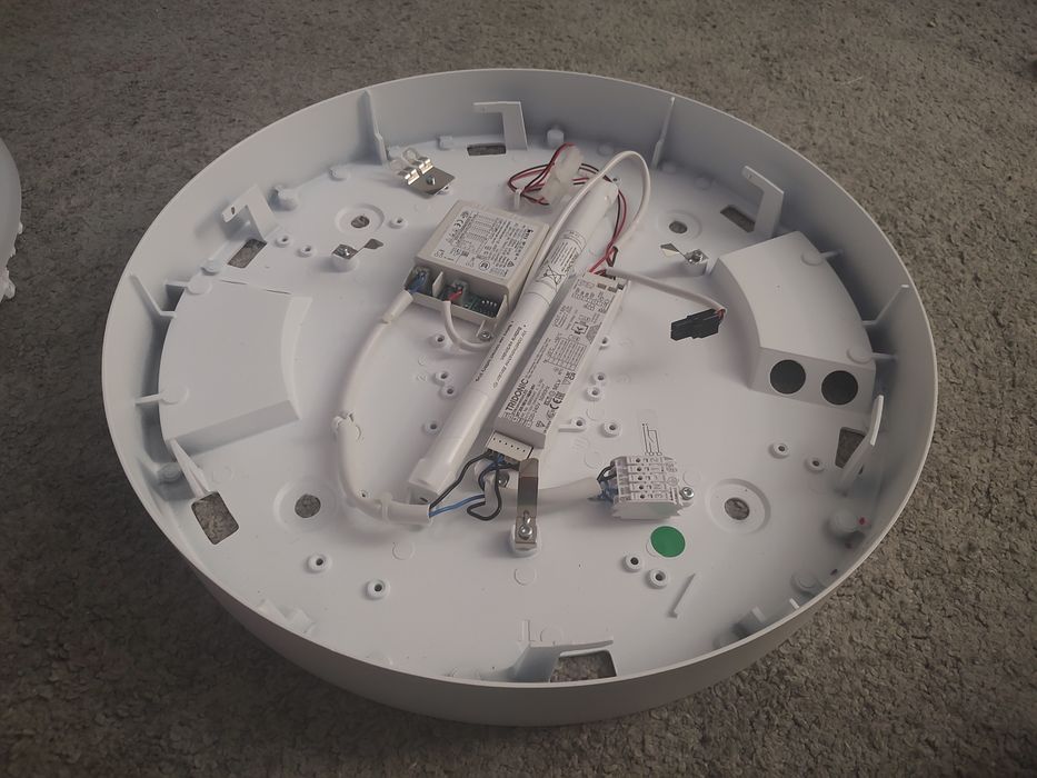 Aplica Trilux onplana D11