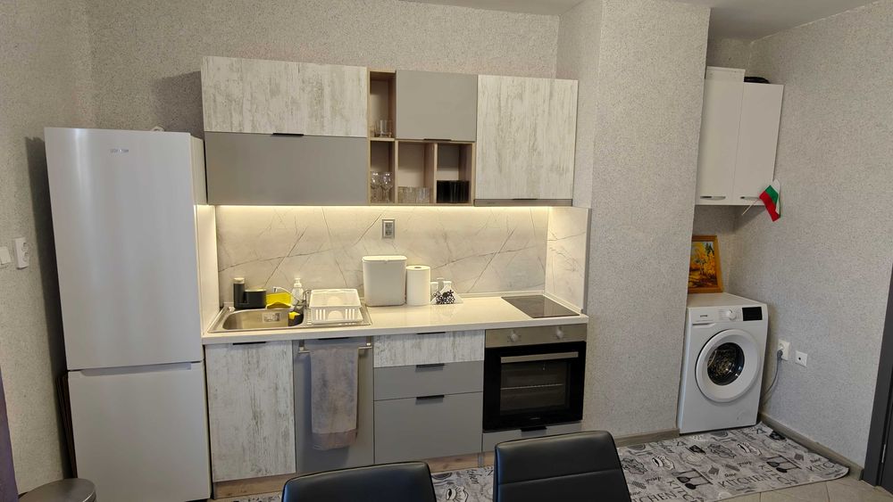 Панорамен 4-стаен апартамент Варна до ТУ-Варна (БЕЗ КОМИСИОННА)