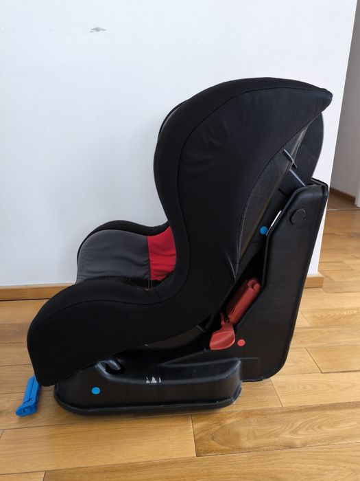 Столче за кола 0-18 кг