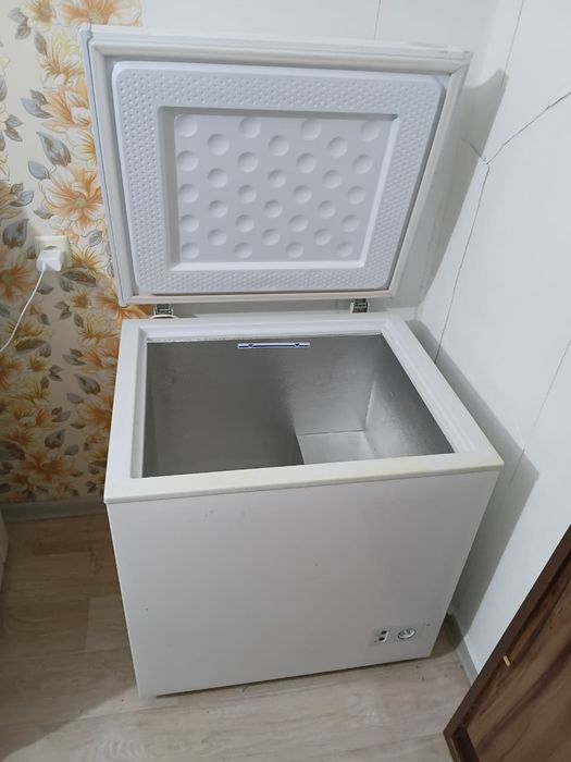 Морозильник продам