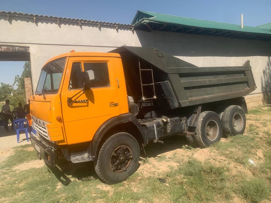 Kamaz sotiladi zudlik bilan