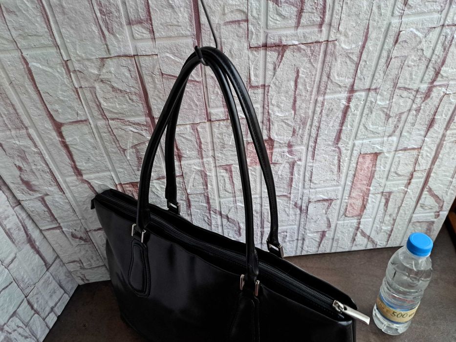 дамска чанта Chris Lancelot ,черна кожена чанта-естествена кожа