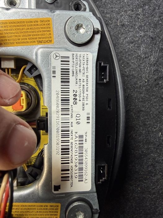 аербег за mercedes w204