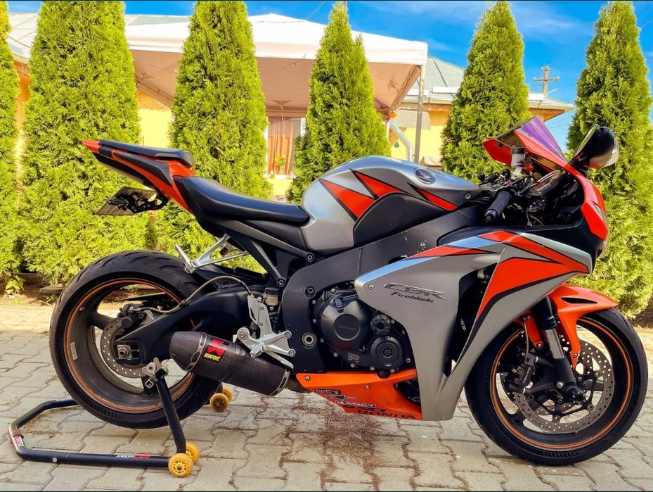Honda CBR 1000RR Fireblade