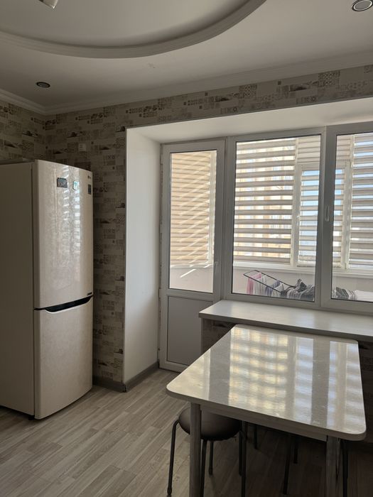 Посуточно 12 мкр