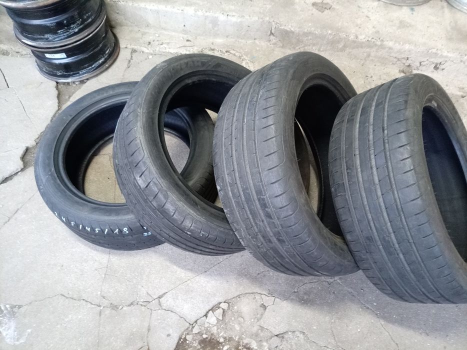 Гуми 245/45/18  4бр. Goodyear 23г.