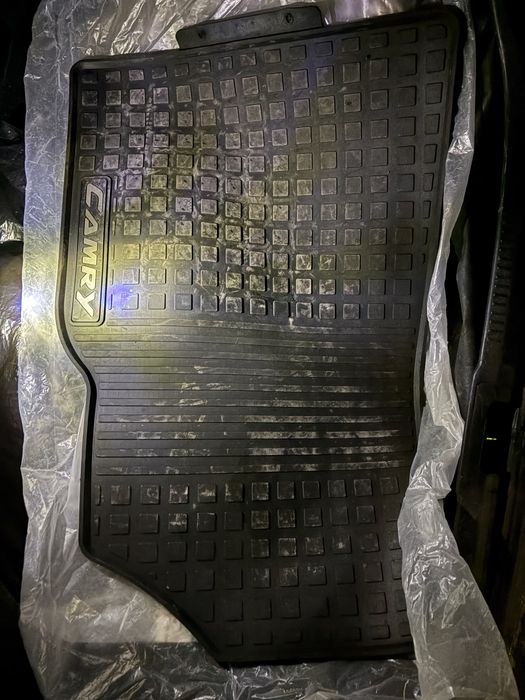 Полик тайота камри 70