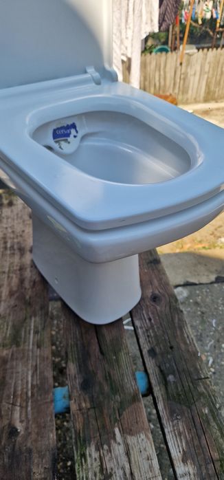 Vas wc cersanit folosit
