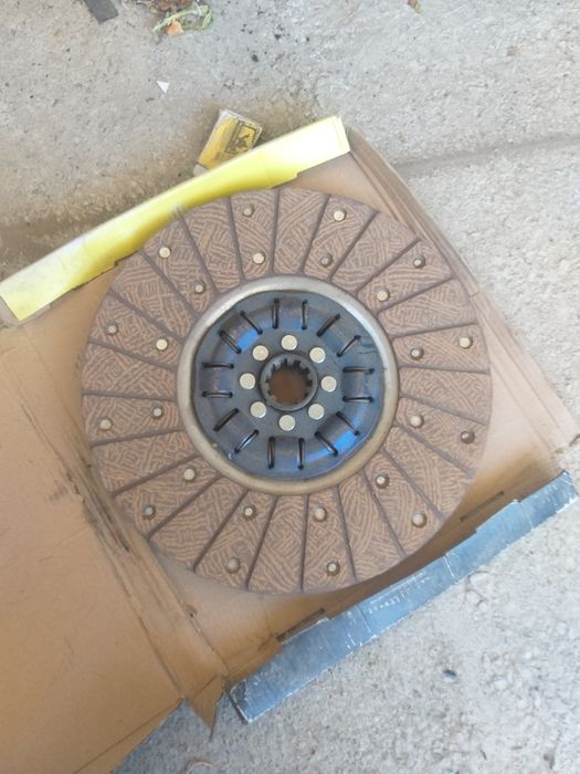 Блок газ 53 3307 с дыркой