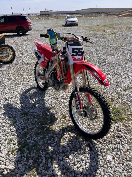 Кроссовый мотоцикл Honda crf 250r