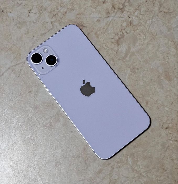 iPhone 14 Plus violet