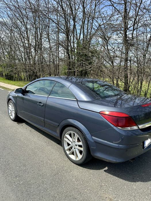 Opel astra h twintop 1.9 CDTI 140 CP