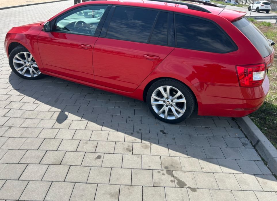 Комплект Летни гуми 225/45/17 с DOT0222 и джанти 17” от Октавия 4