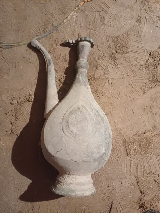 Мис офтоба сотилади