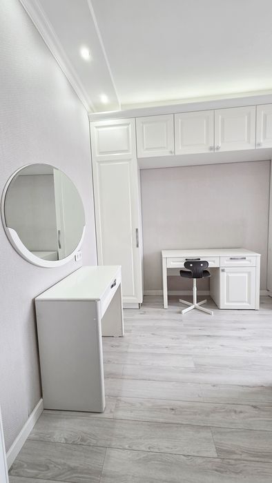 Медеуский р-н 4ком квартира у парка