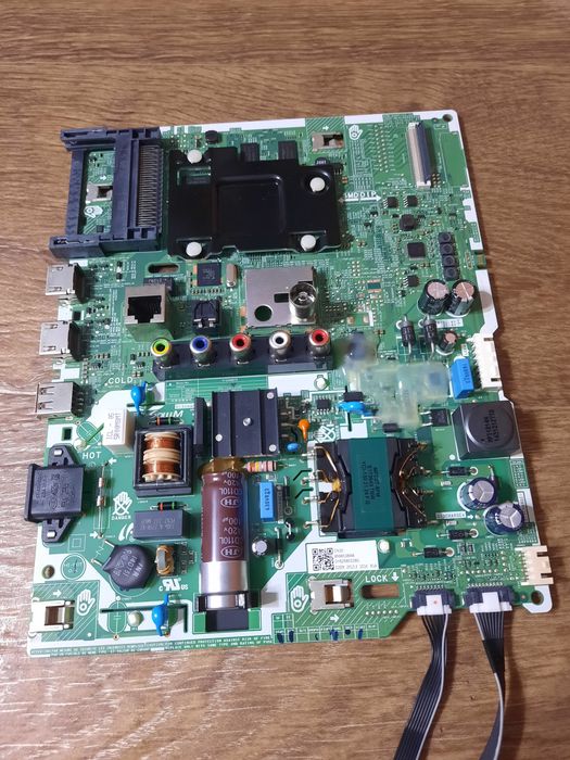 BN9651894B=PLACĂ BAZĂ Samsung UE32T4302AK