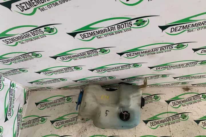 Vas lichid parbriz Volkswagen VW Bora 2000 1.6 16V MT (105 hp)