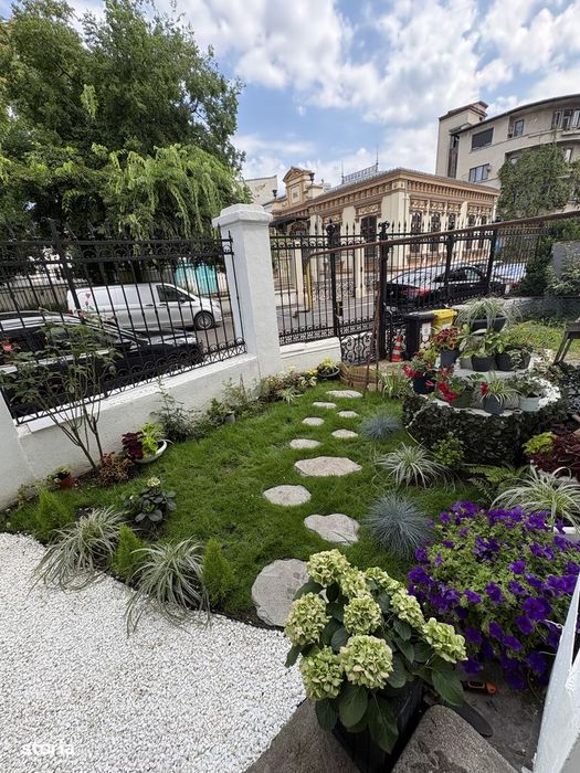 Apartament în vila Piața Unirii-Universitate
