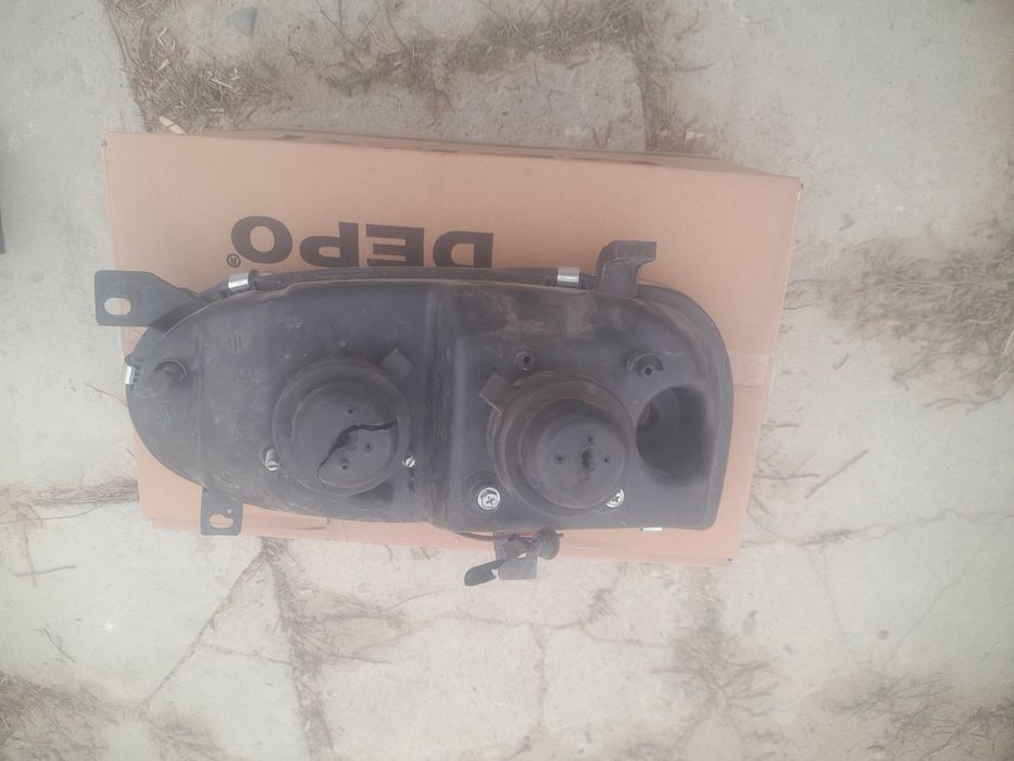 Фары на гольф 3 б/у  продается