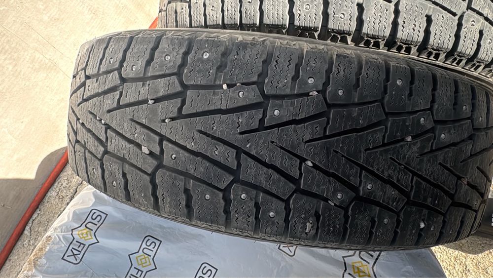 Зимние шины 225/60/18r