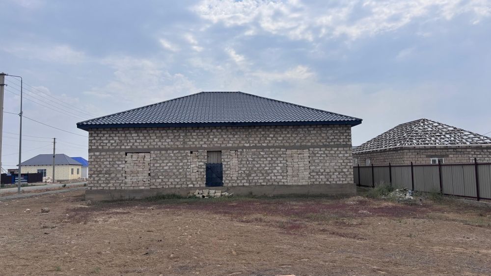 Продам не достроеный дом
