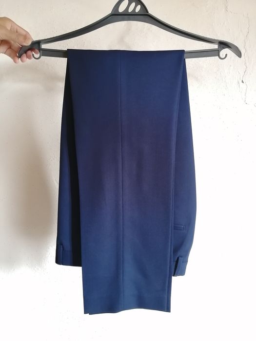 Продам костюм (тройка)