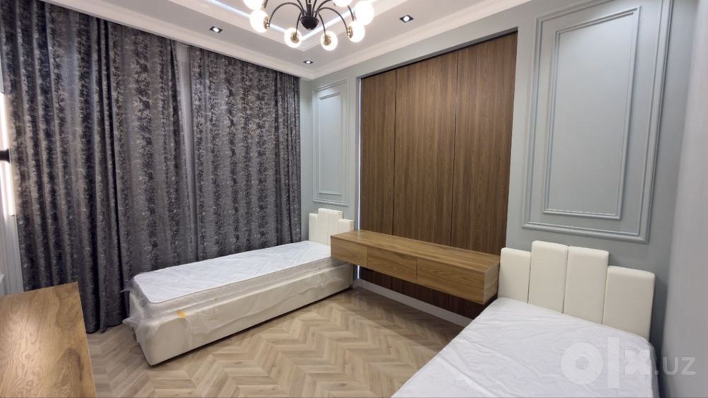 Продается 3 ком. Квартира площадью 95 кв.м. По кл. Октябрьская