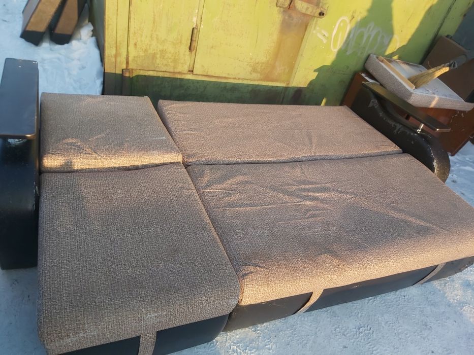 Продам диван раскладной